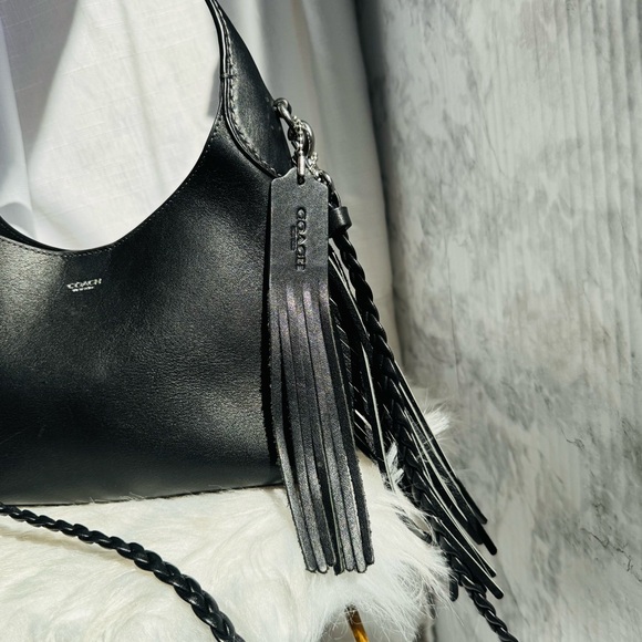 COACH Brooklyn Fringe Leather Shoulder Bag 23- EUC - Picture 2 of 10